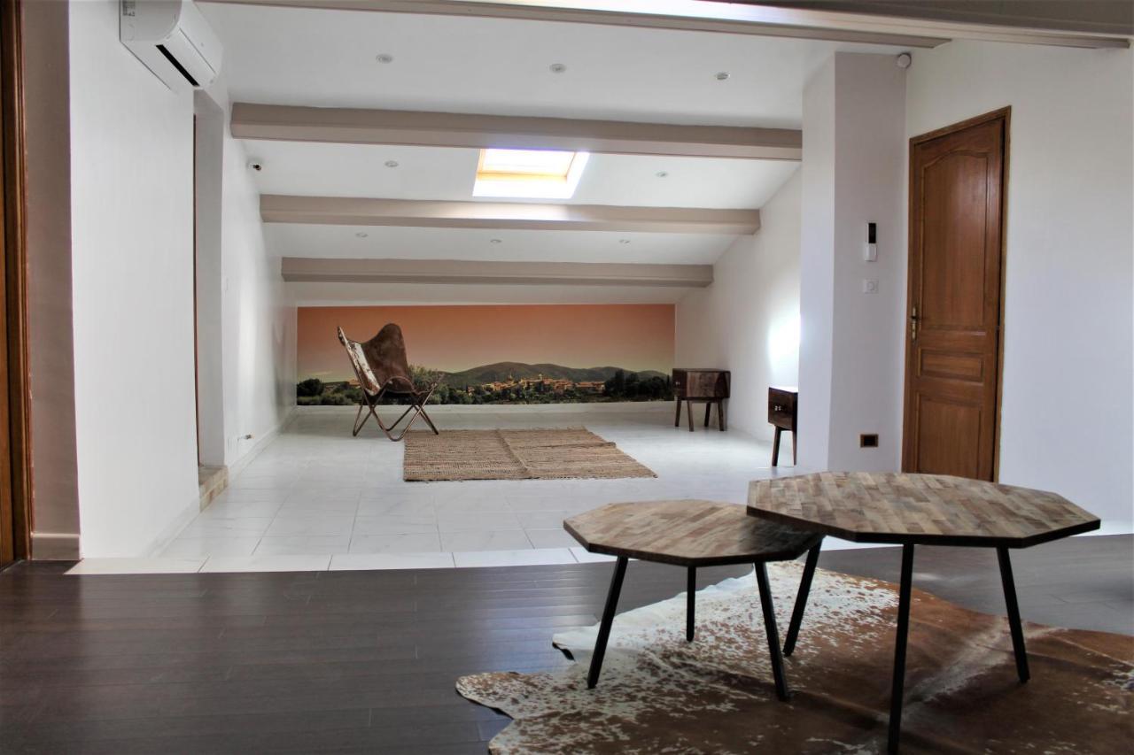 דראגיניאן La Villa Des Ames Liees מראה חיצוני תמונה