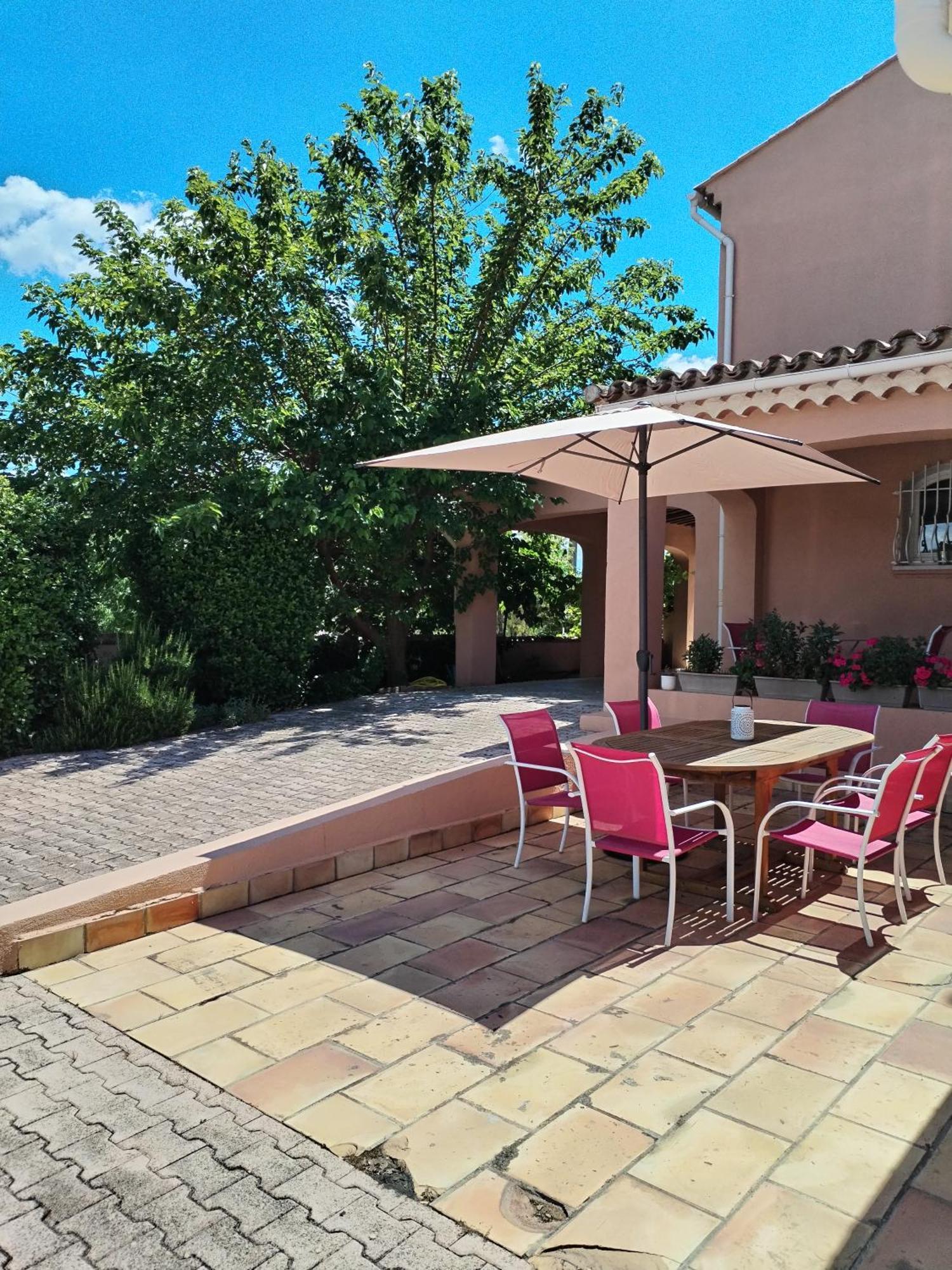 דראגיניאן La Villa Des Ames Liees מראה חיצוני תמונה